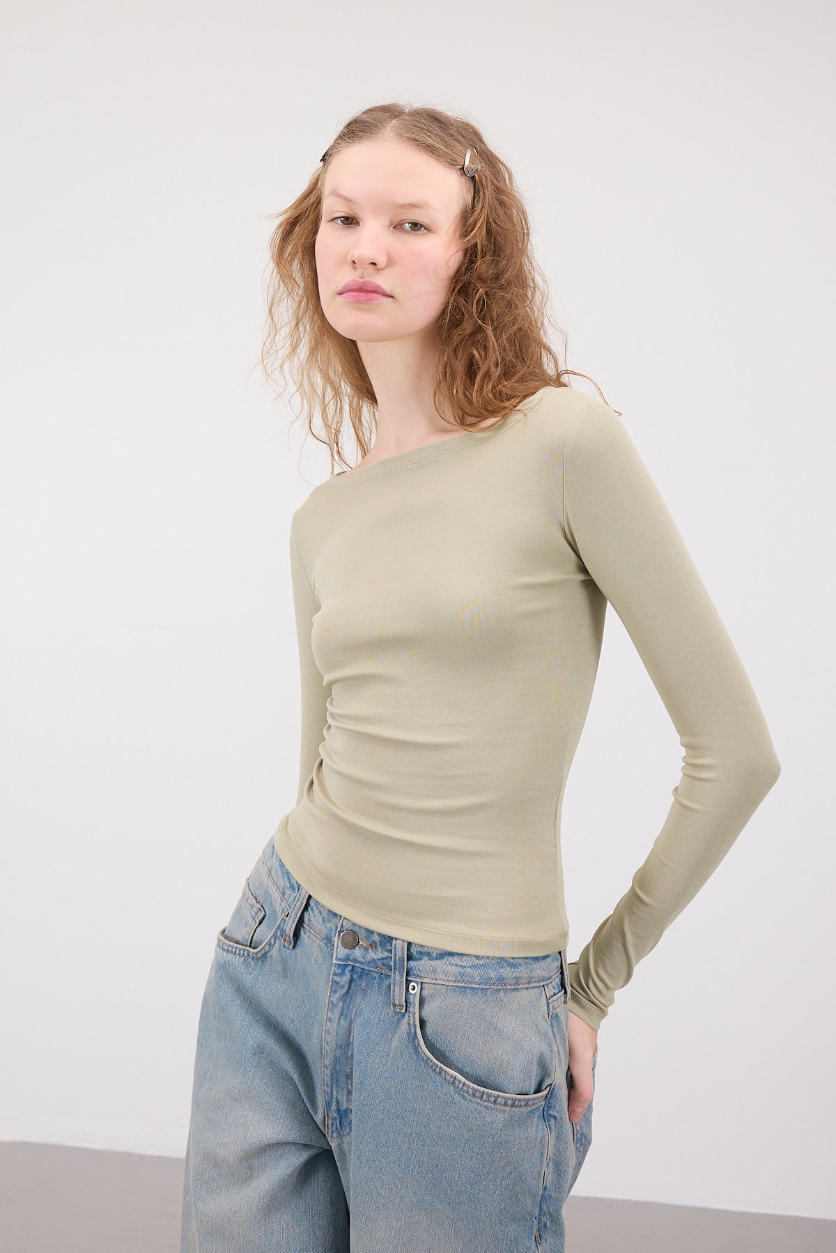 Khaki_Long-Sleeve-Basic-Top-addax
