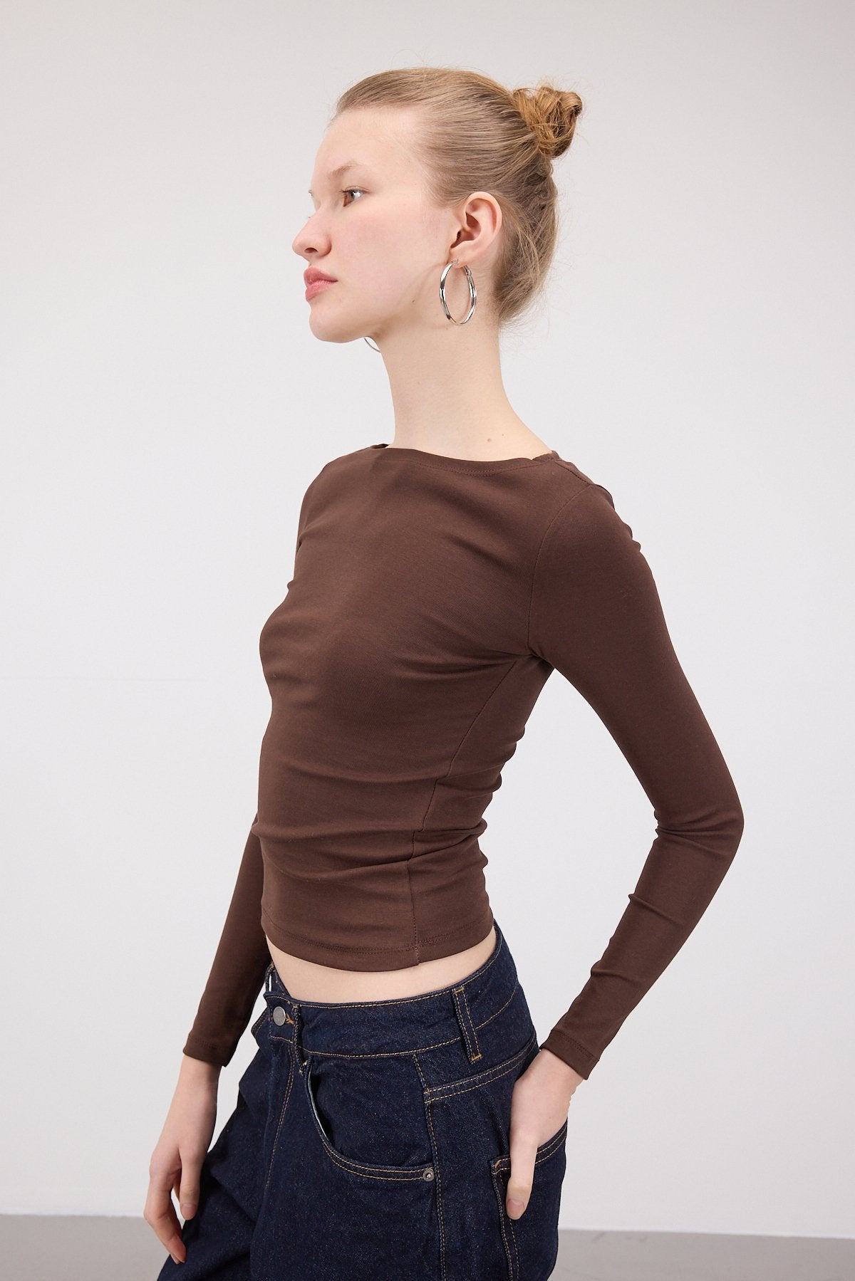 Brown_Long-Sleeve-Basic-Top-addax