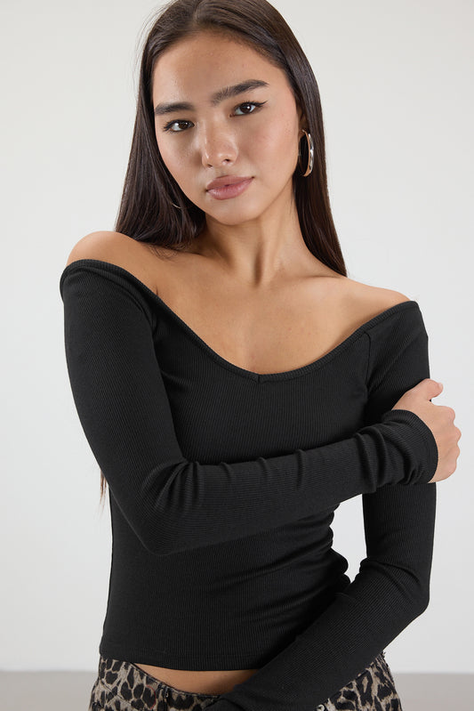 Black_Long-Sleeve-Modal-Top-addax
