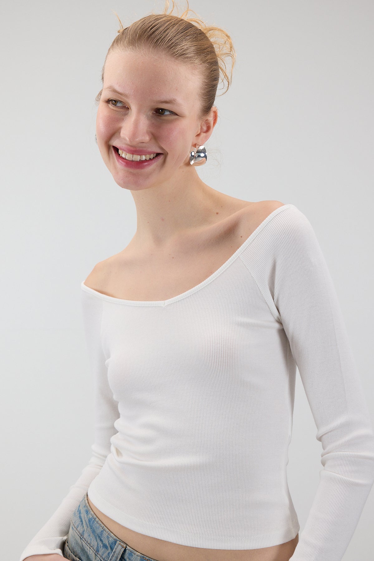 Ecru_Long-Sleeve-Modal-Top-addax