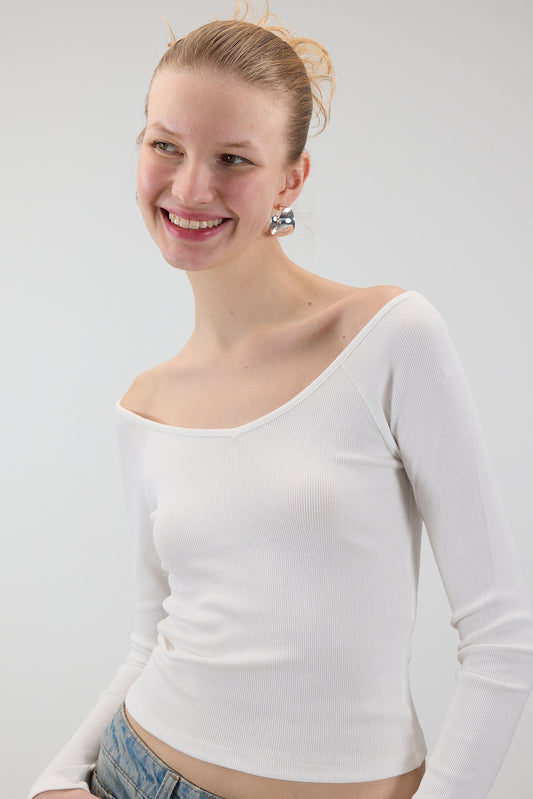 Ecru_Long-Sleeve-Modal-Top-addax