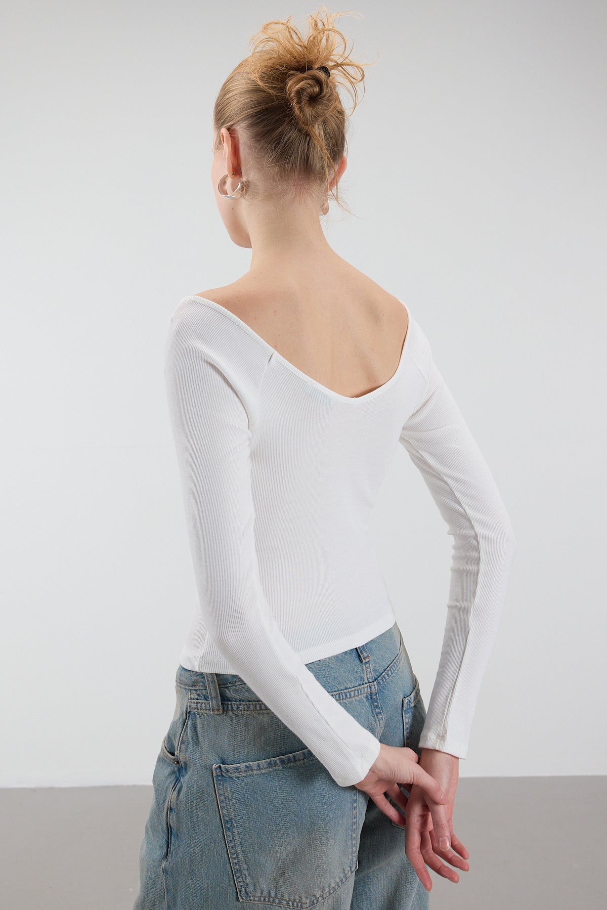 Ecru_Long-Sleeve-Modal-Top-addax