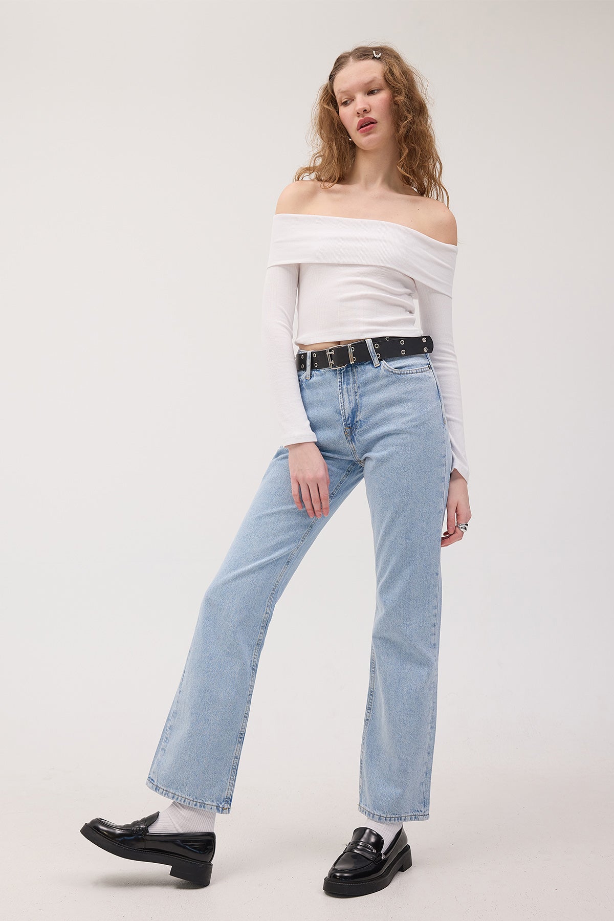 White_Madonna-Collar-Blouse-addax