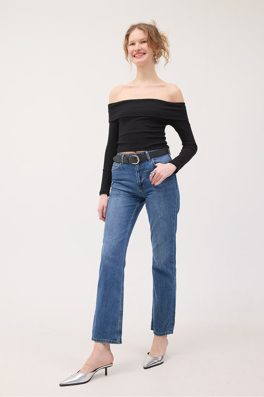 Black_Madonna-Collar-Blouse-addax