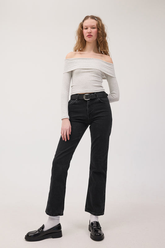 Snow-Melange_Madonna-Collar-Blouse-addax