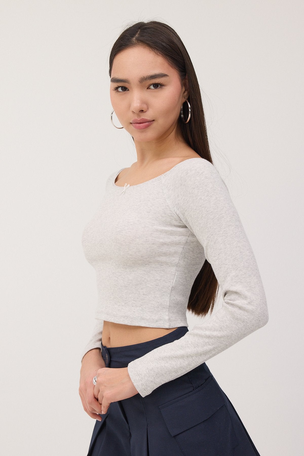 Snow-Melange_Boat-Neck-Long-Sleeve-Crop-Blouse-addax