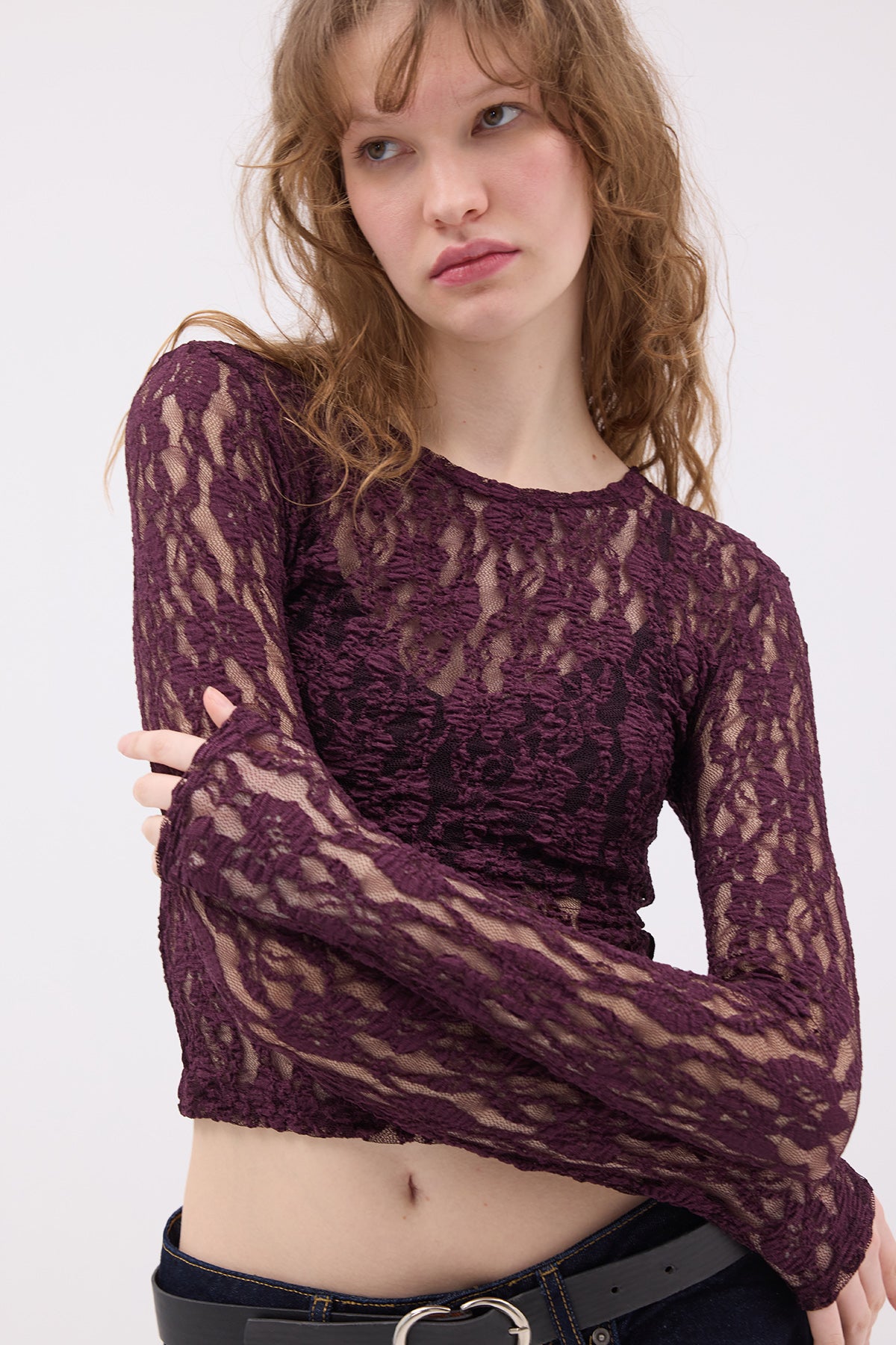 Gardenia_Round-Neck-Lace-Sheer-Blouse-addax