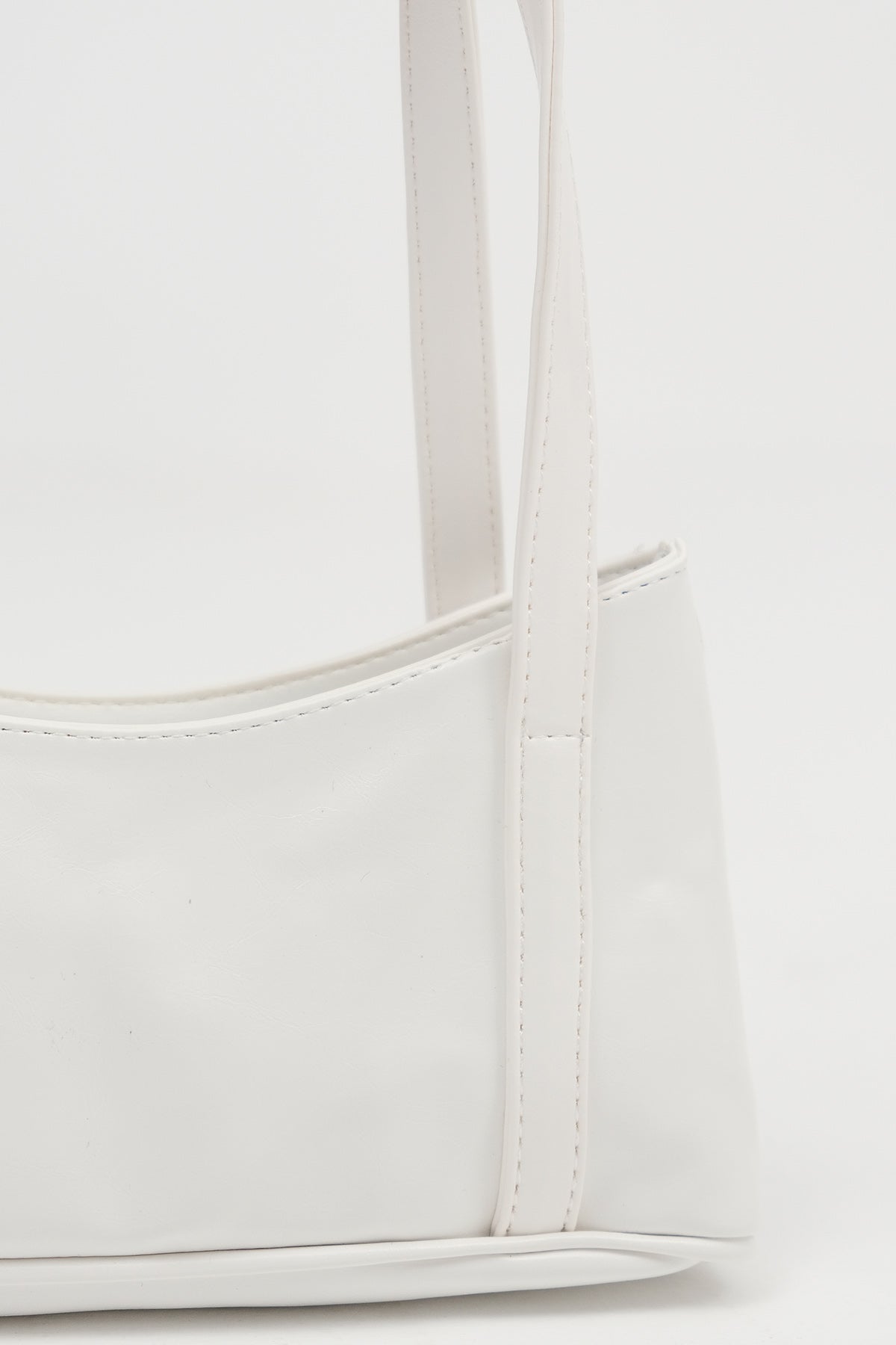 White_Faux-Leather-Hand-And-Shoulder-addax