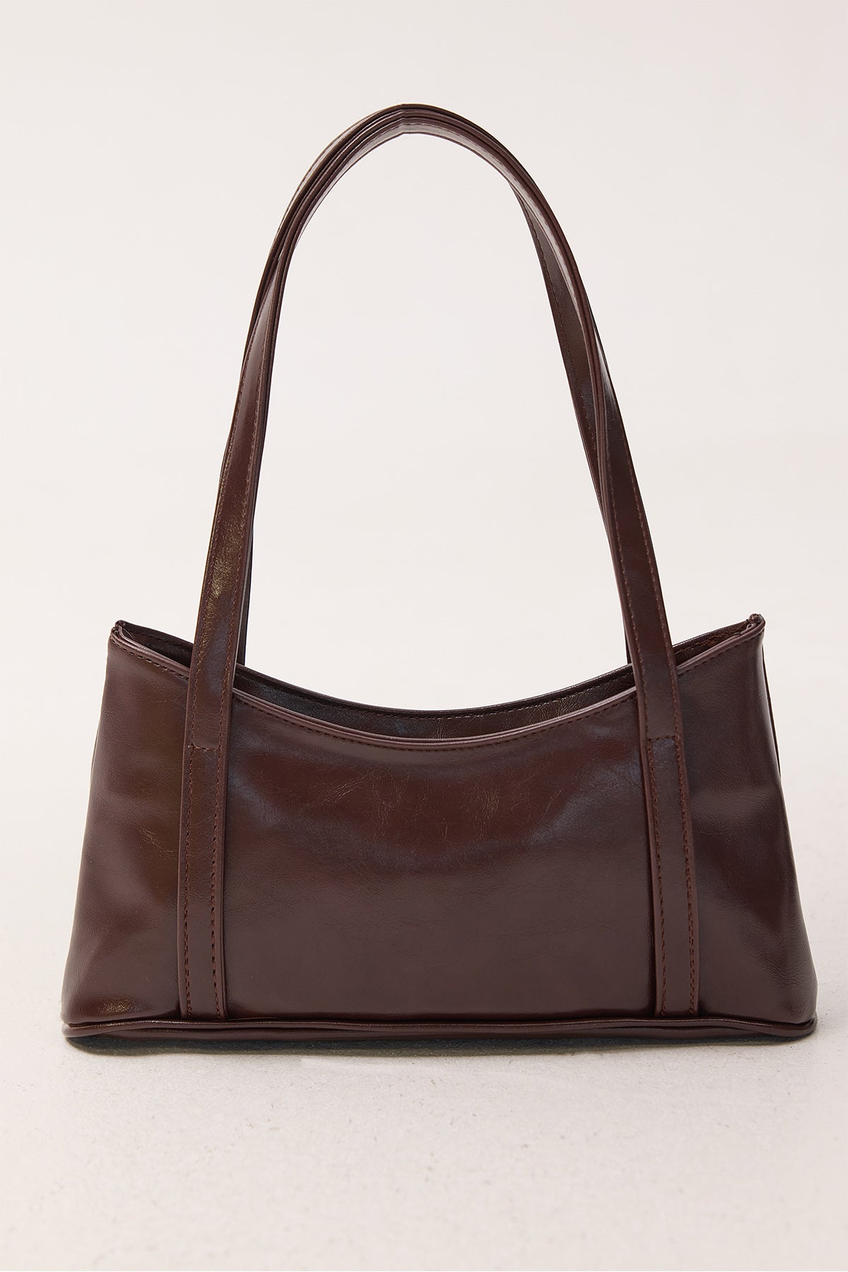 Brown_Faux-Leather-Hand-And-Shoulder-addax