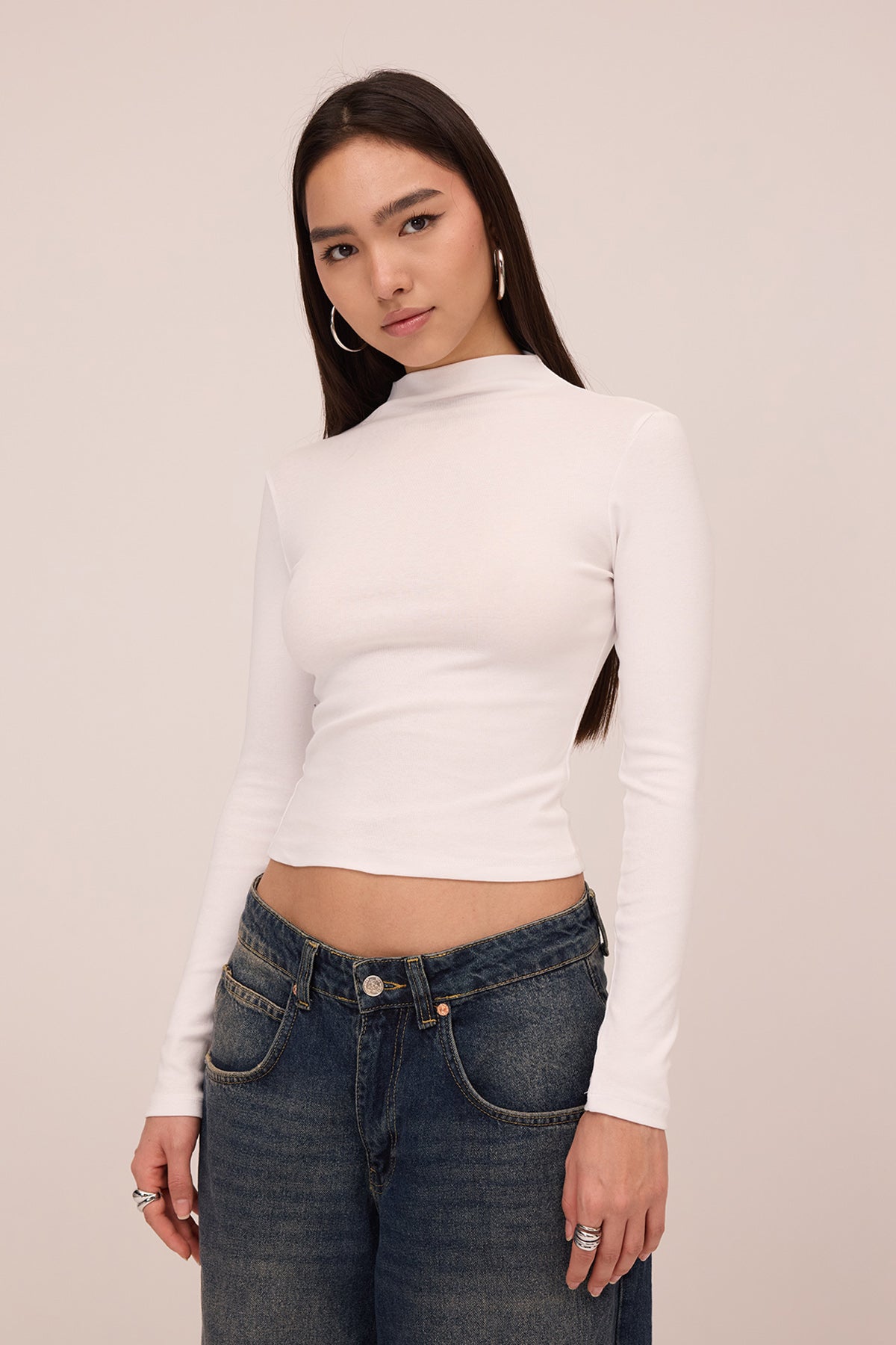 White_Long-Sleeve-Basic-Blouse-addax