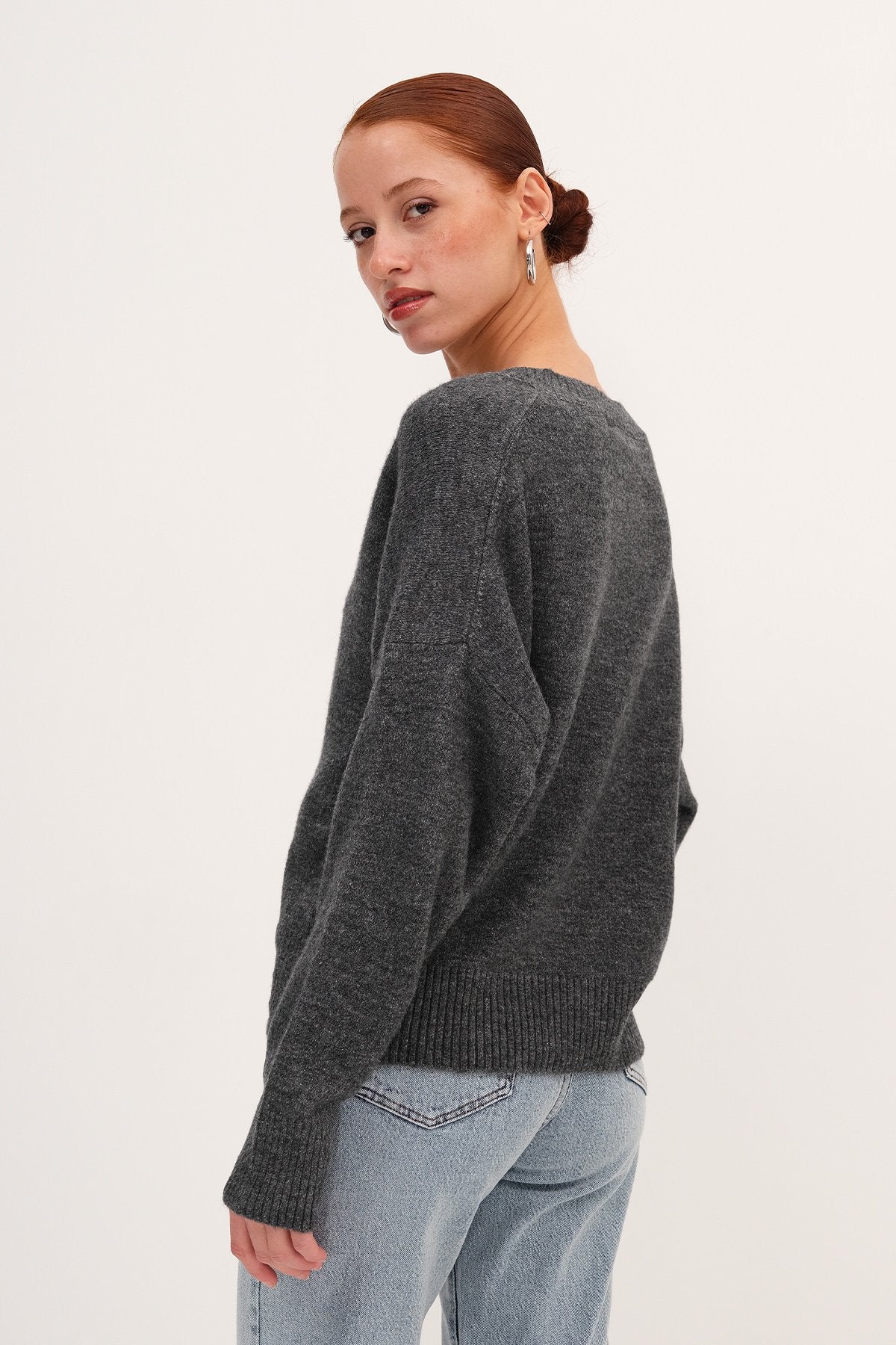 Charcoal_V-Neck-Long-Sleeve-Knitwear-Sweater-addax