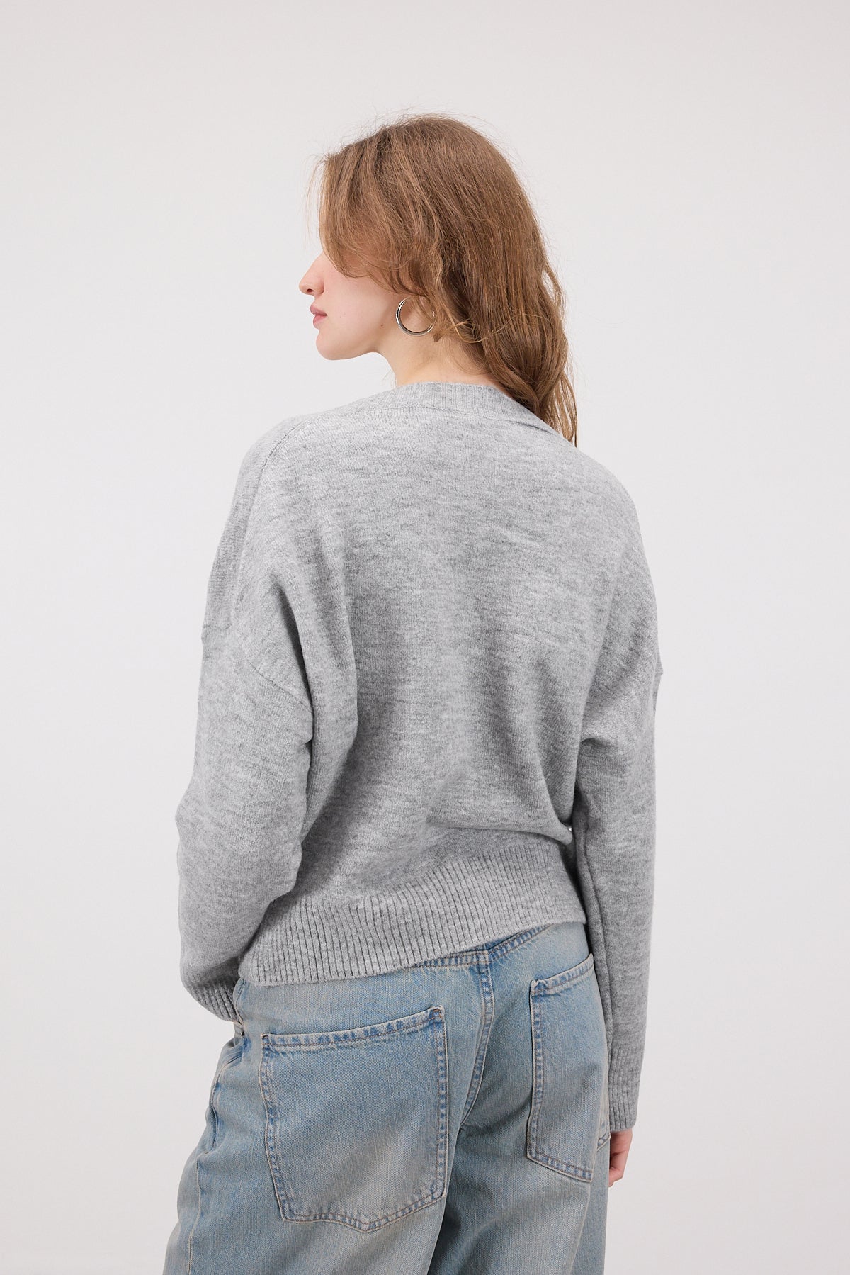 Grey_V-Neck-Long-Sleeve-Knitwear-Sweater-addax