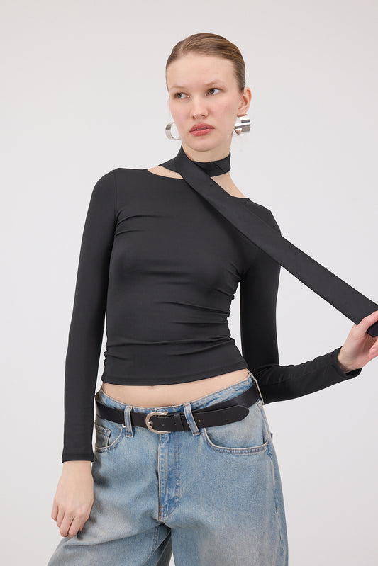 Black_Crew-Neck-Long-Sleeve-Basic-Top-addax