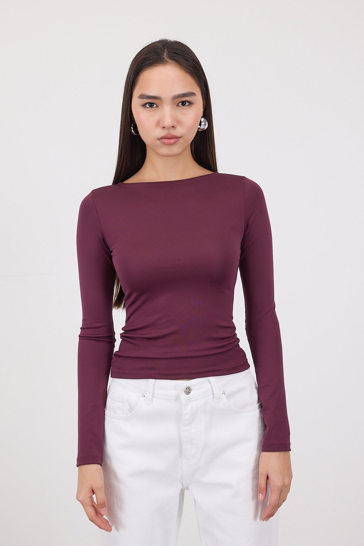 Gardenia_Crew-Neck-Long-Sleeve-Basic-Top-addax