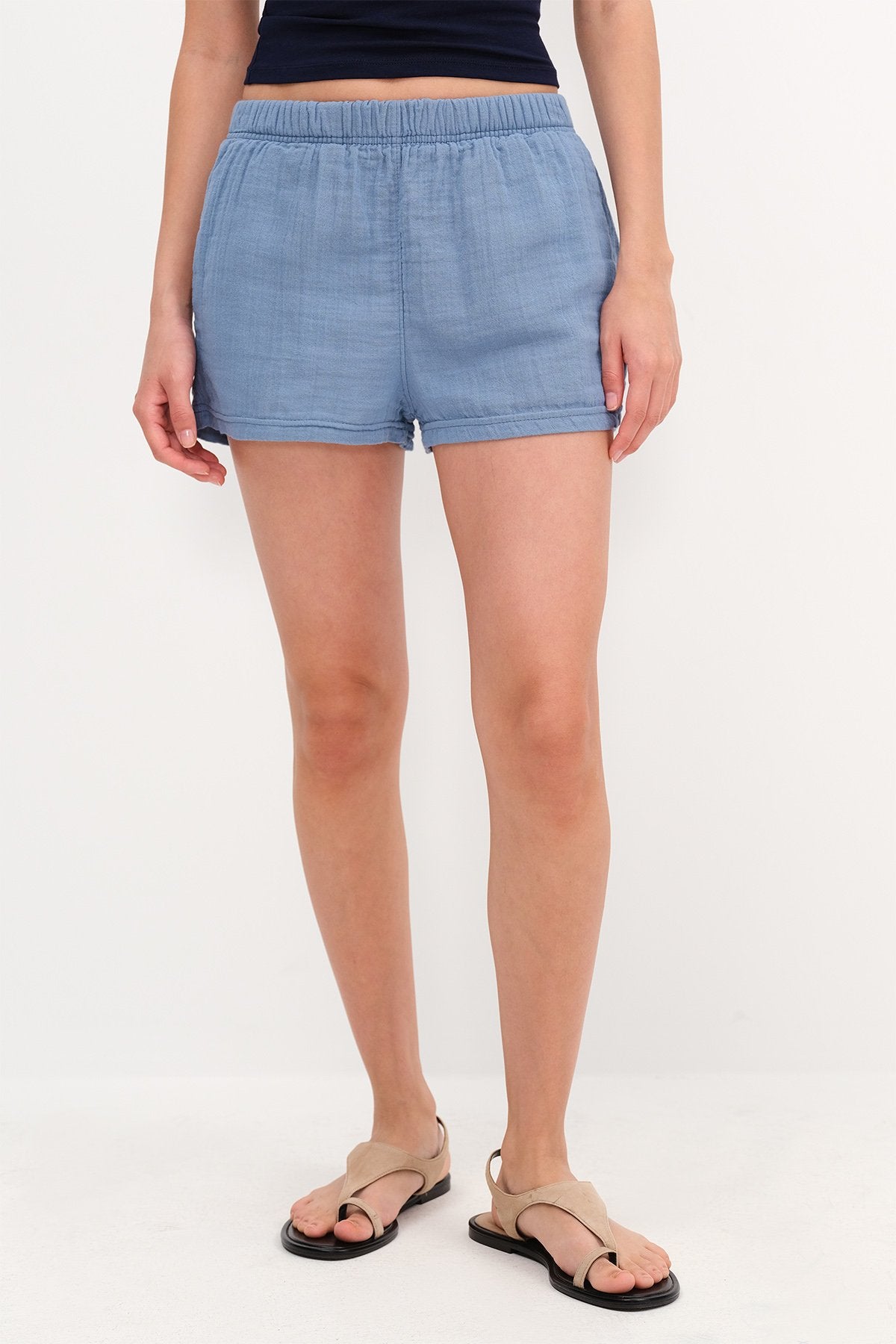 Indigo_Elastic-Waist-Shorts-addax