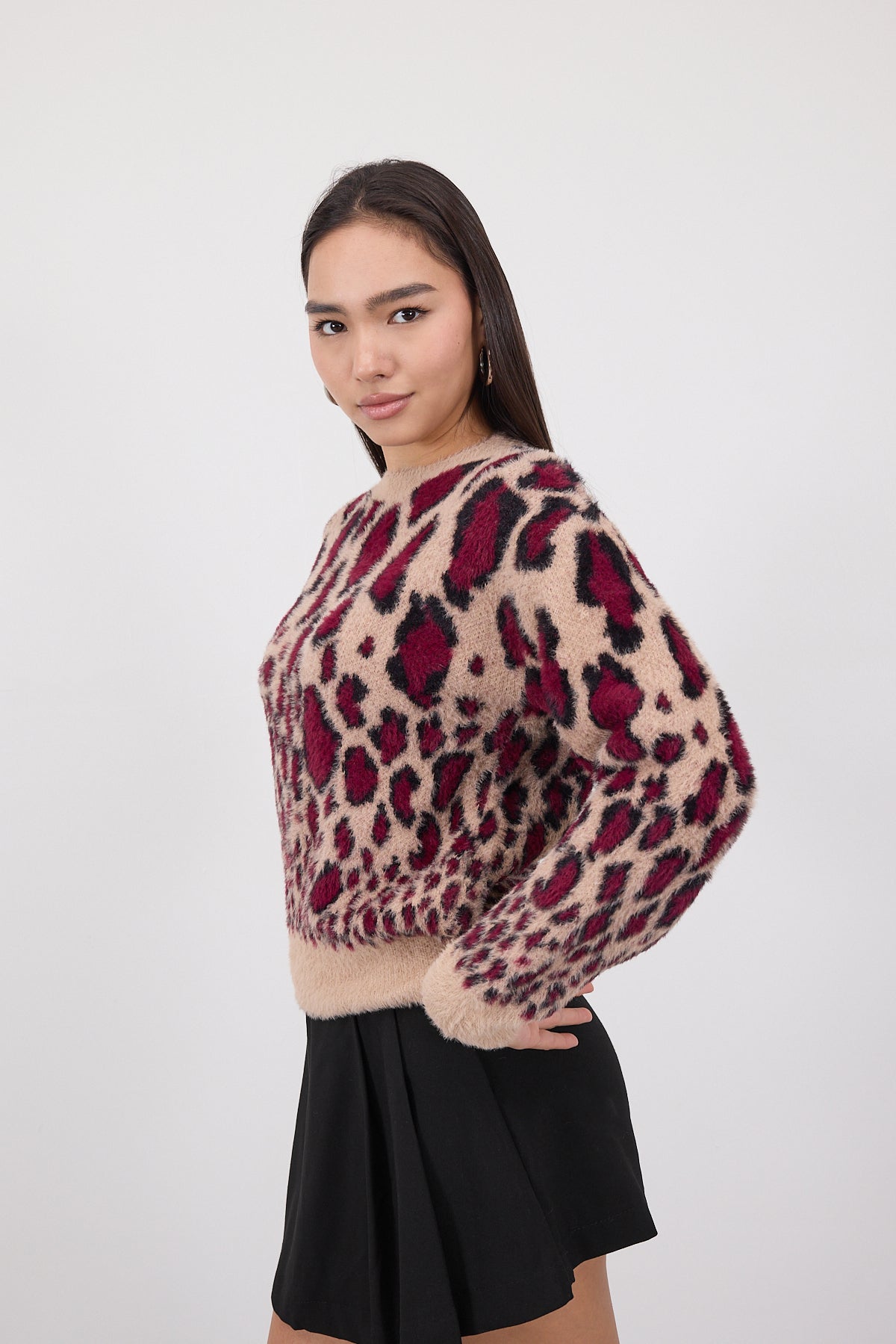 Leopard_Soft-Textured-Leopard-Patterned-Knitwear-Sweater-addax