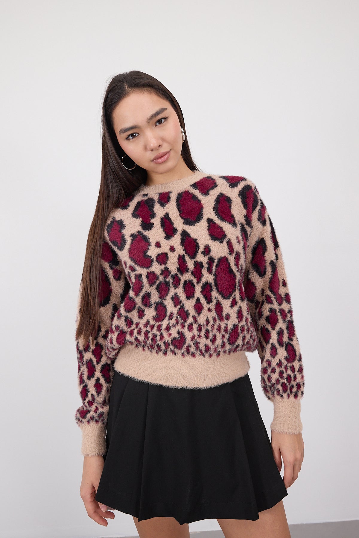 Leopard_Soft-Textured-Leopard-Patterned-Knitwear-Sweater-addax