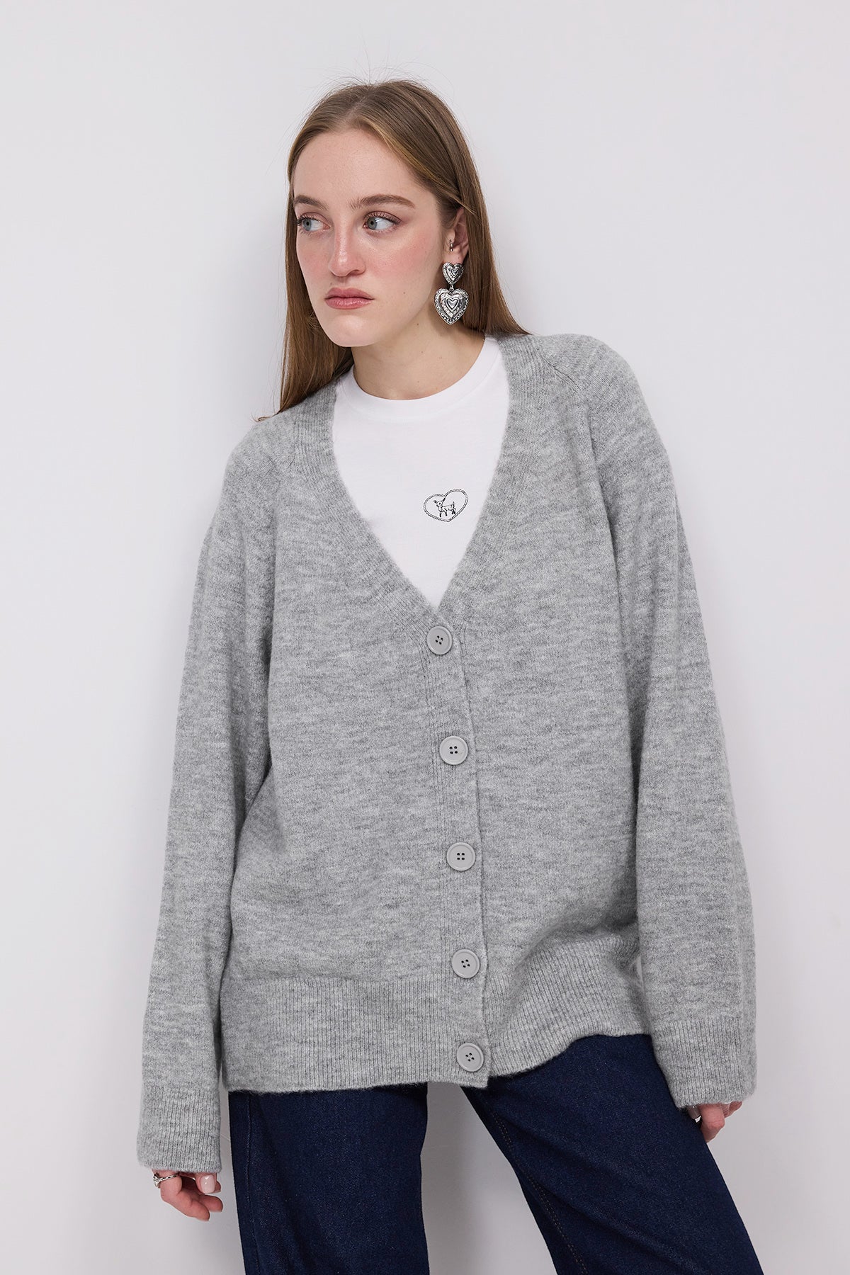 Grey_Buttoned-Knitted-Cardigan-addax