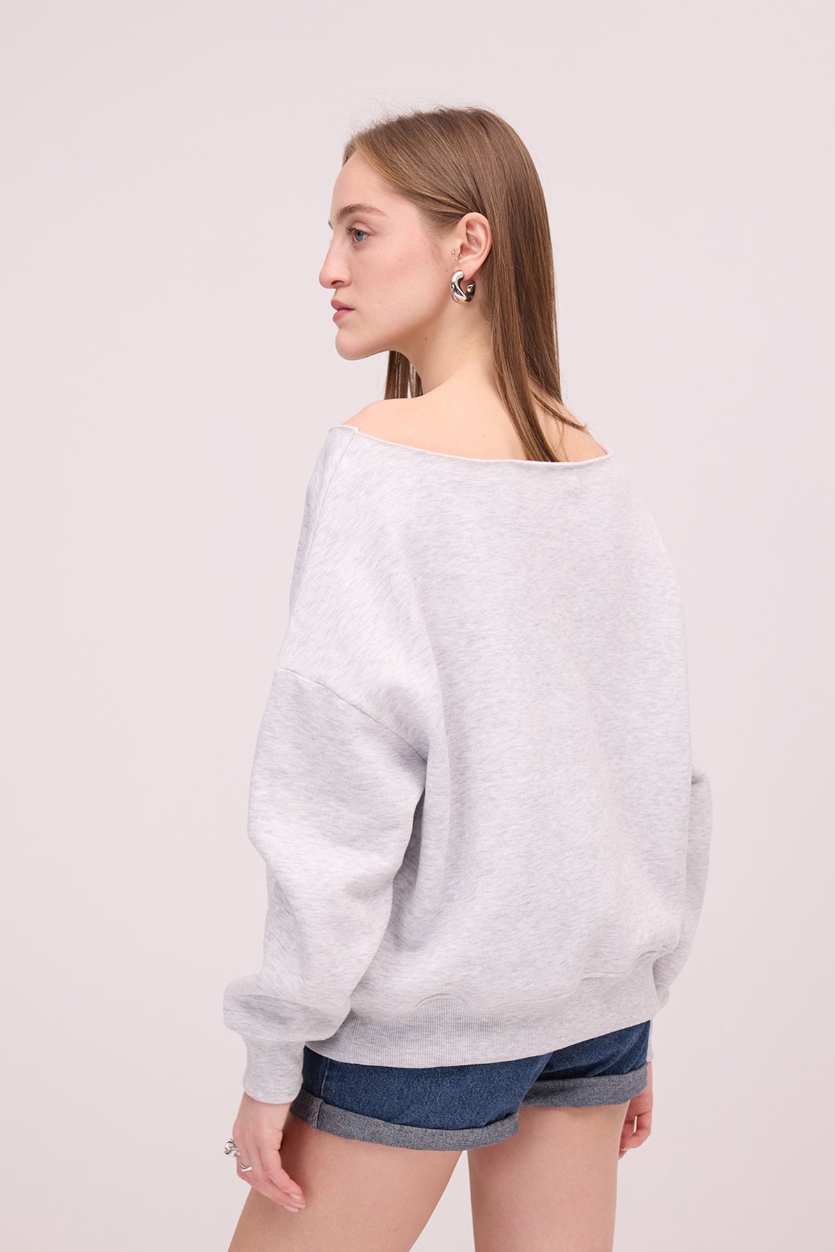 Snow-Melange_LOS-ANGELES-Written-Raised-Sweatshirt-addax