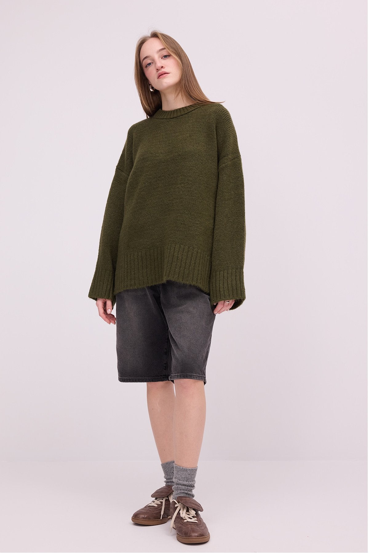Oil-Green_Crew-Neck-Basic-Knitwear-Sweater-addax