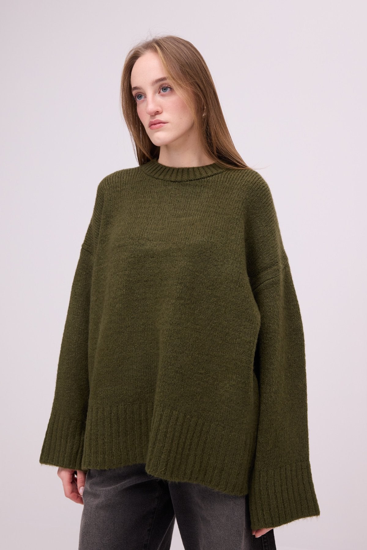 Oil-Green_Crew-Neck-Basic-Knitwear-Sweater-addax