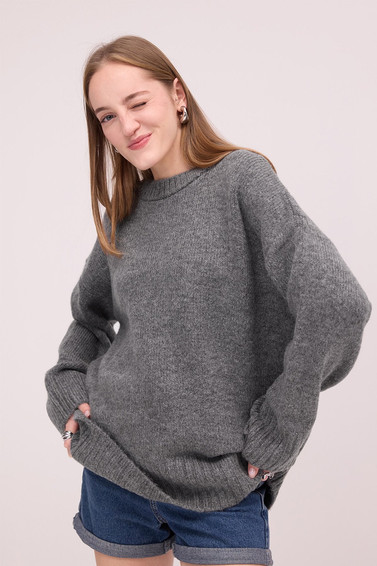 Grey-Melange_Crew-Neck-Basic-Knitwear-Sweater-addax