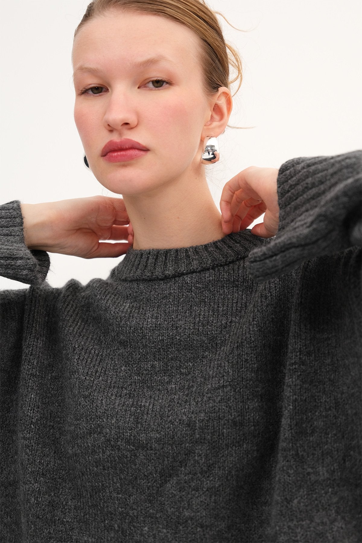 Lead-Grey_Crew-Neck-Basic-Knitwear-Sweater-addax