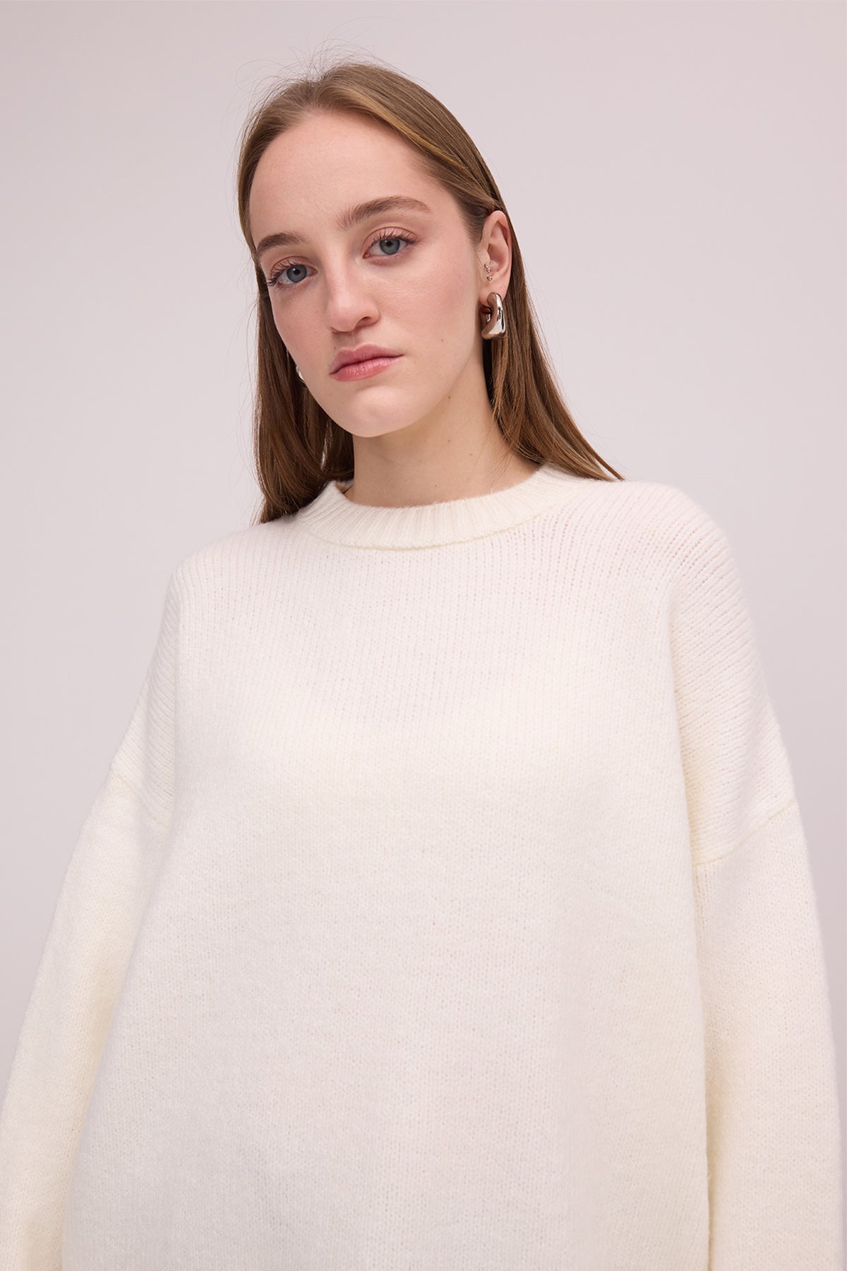 Ecru_Crew-Neck-Basic-Knitwear-Sweater-addax