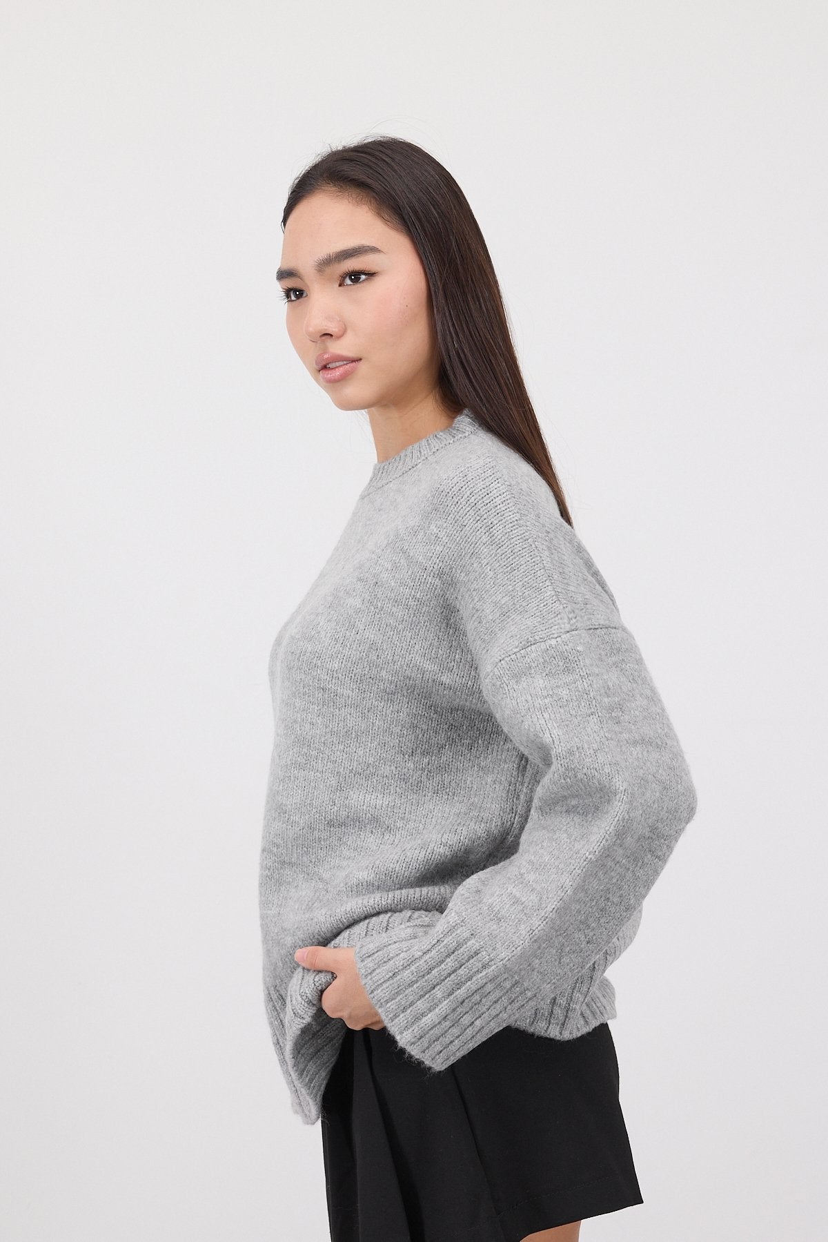 Grey-Melange_Crew-Neck-Basic-Knitwear-Sweater-addax