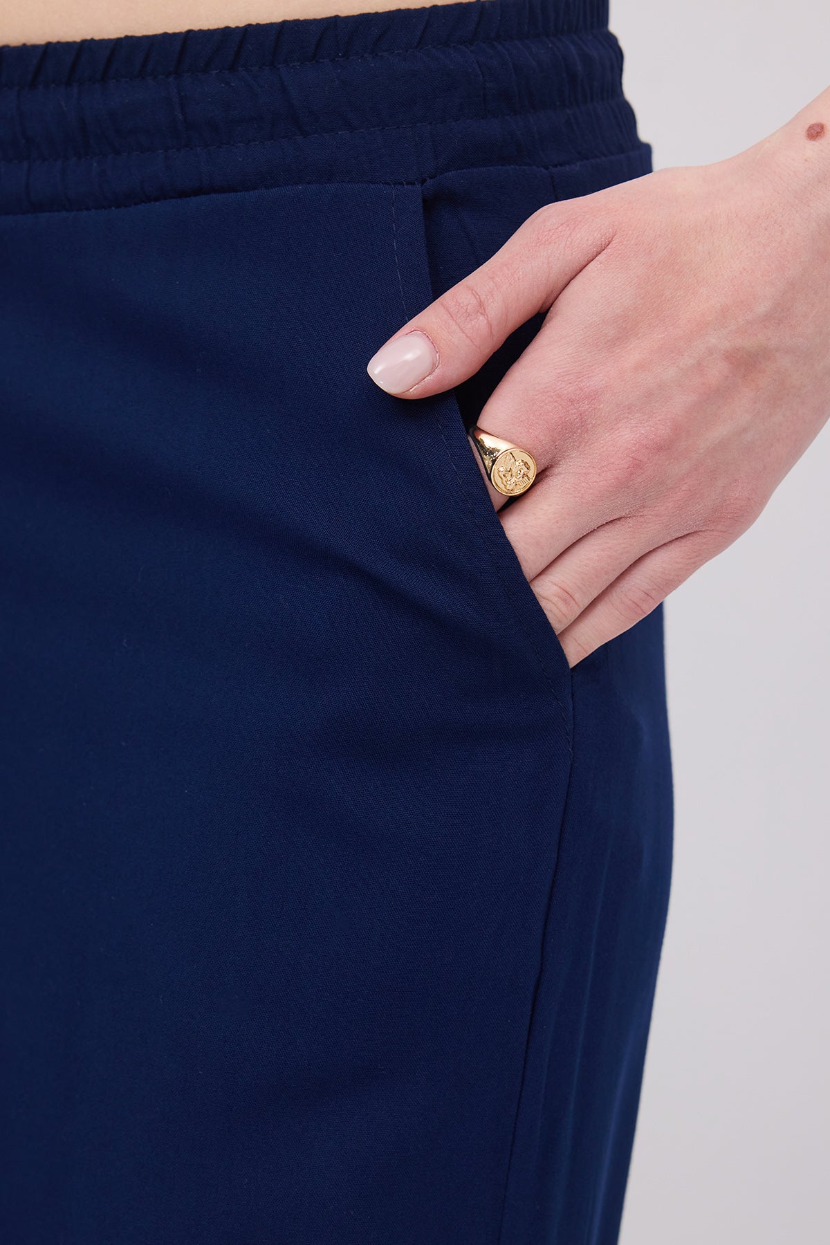 Night-Blue_Front-Tie-Wide-Leg-Pants-addax