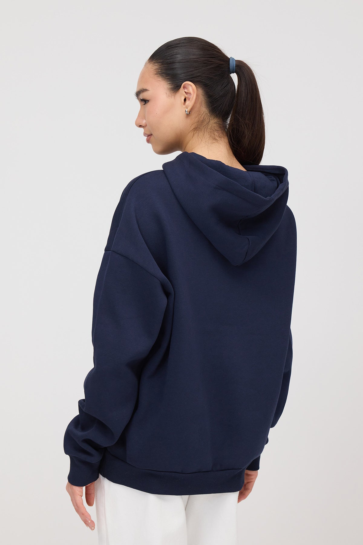 Night-Blue_Teddy-Bear-Printed- Brushed-Sweatshirt-addax