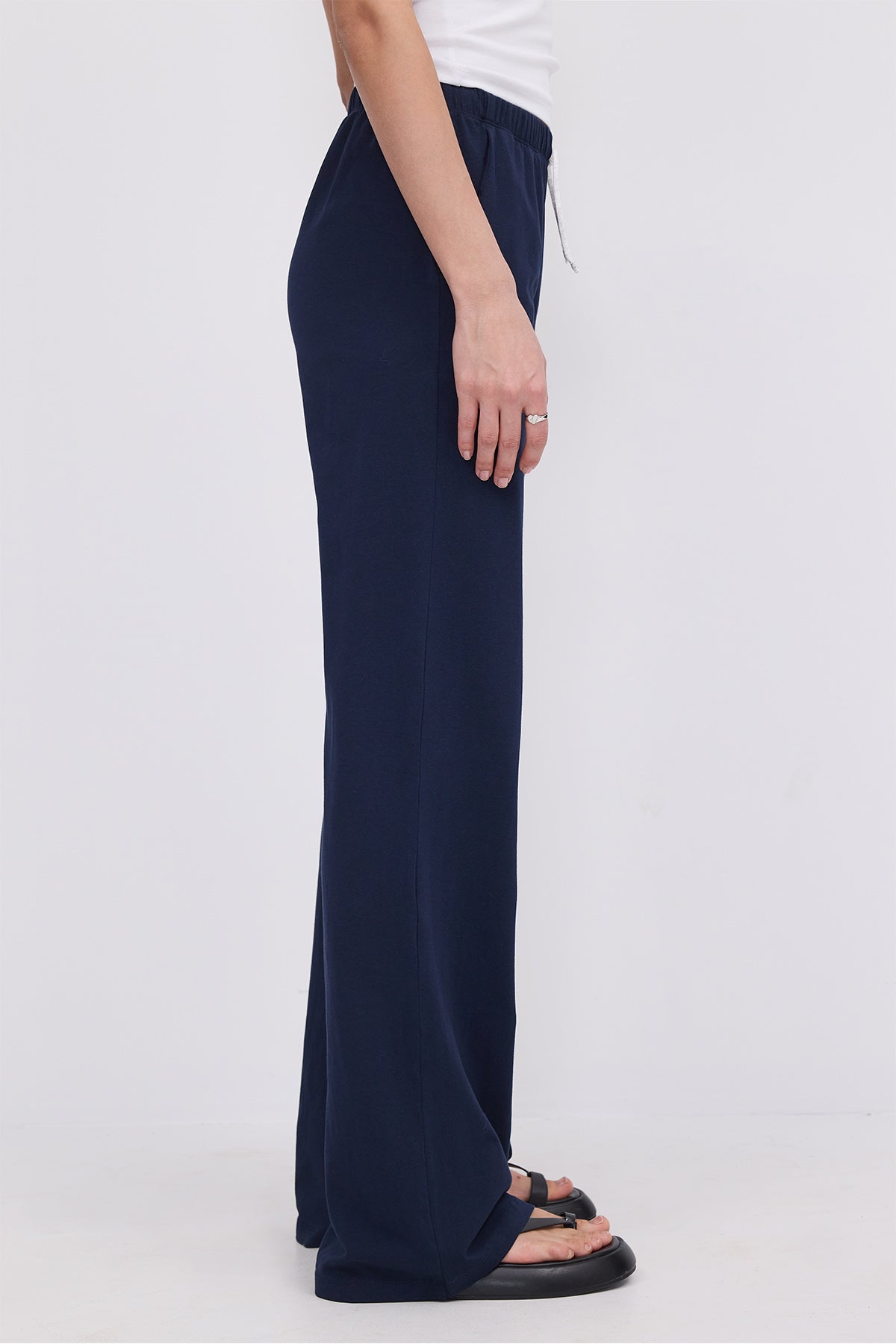 Night-Blue_Tied-Wide-Leg-Tracksuit-addax