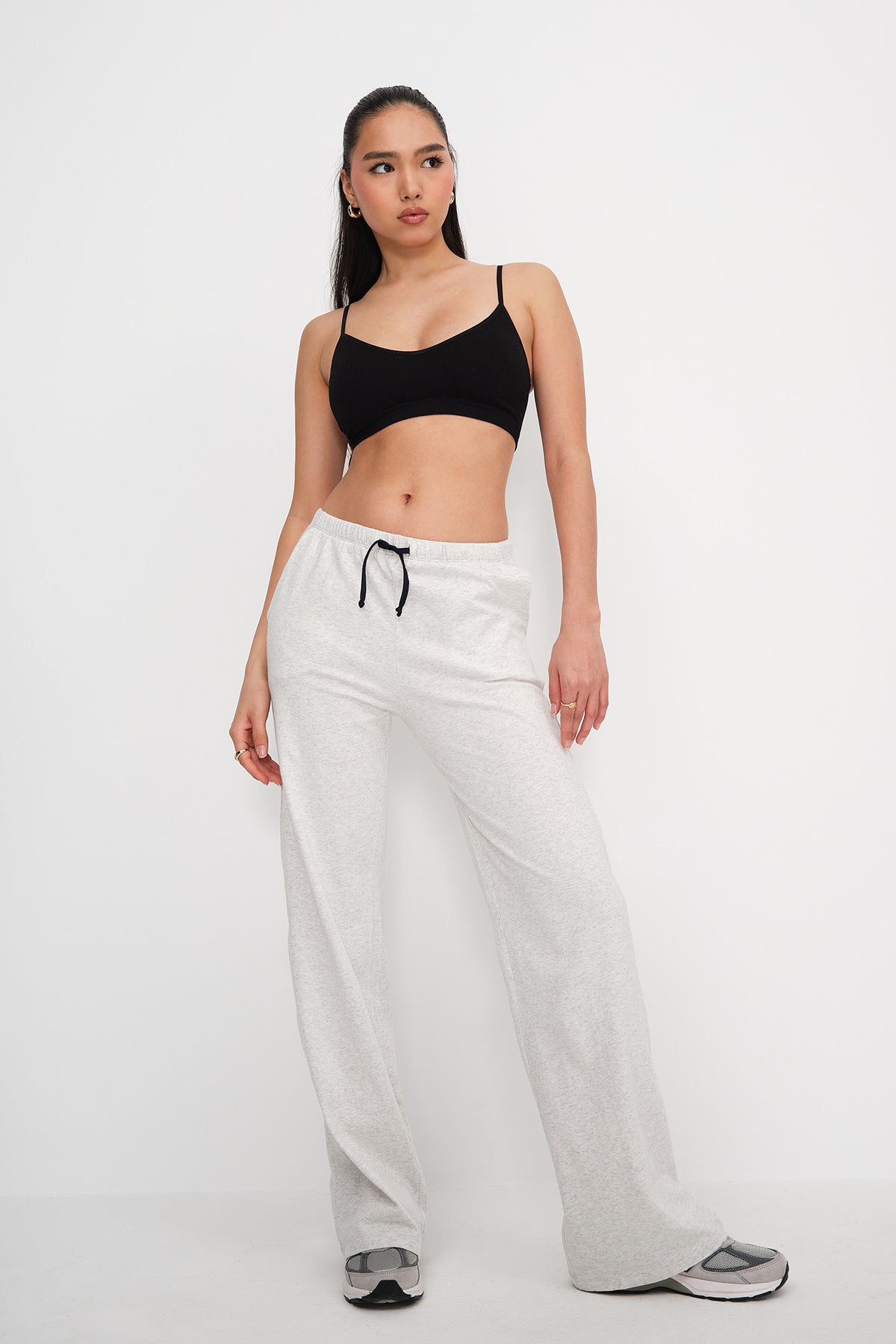 Snow-Melange_Tied-Wide-Leg-Tracksuit-addax