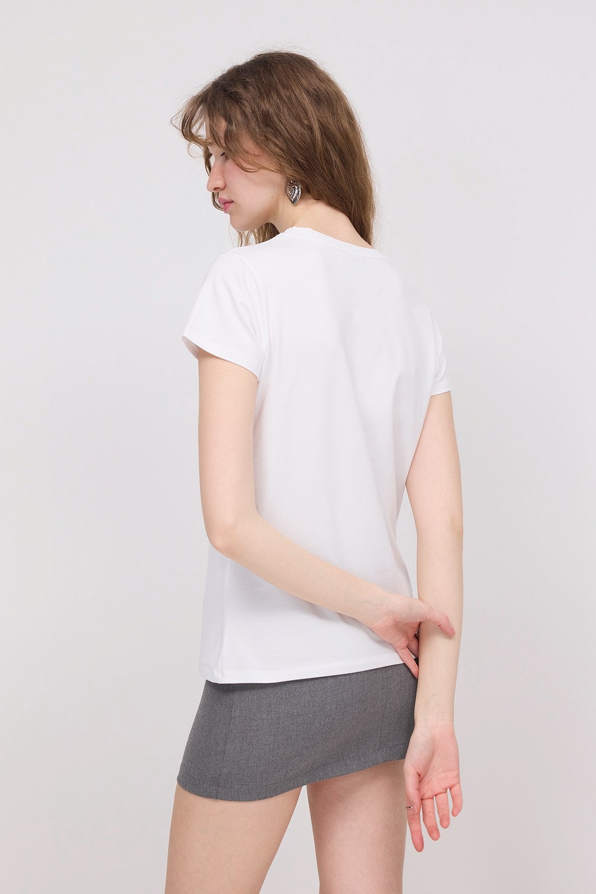 White_Ribbon-Embroidered-T-shirt-addax