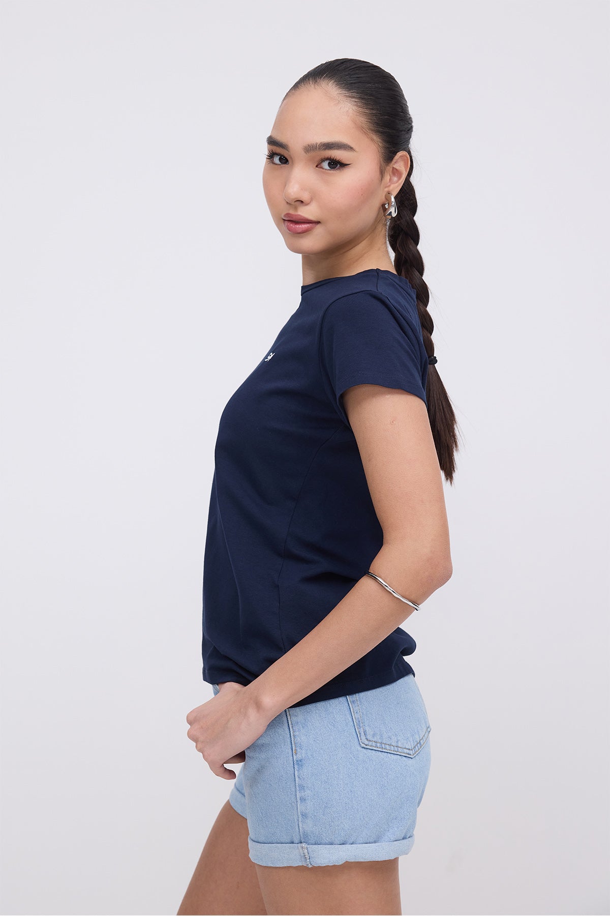 Night-Blue_Ribbon-Embroidered-T-shirt-addax