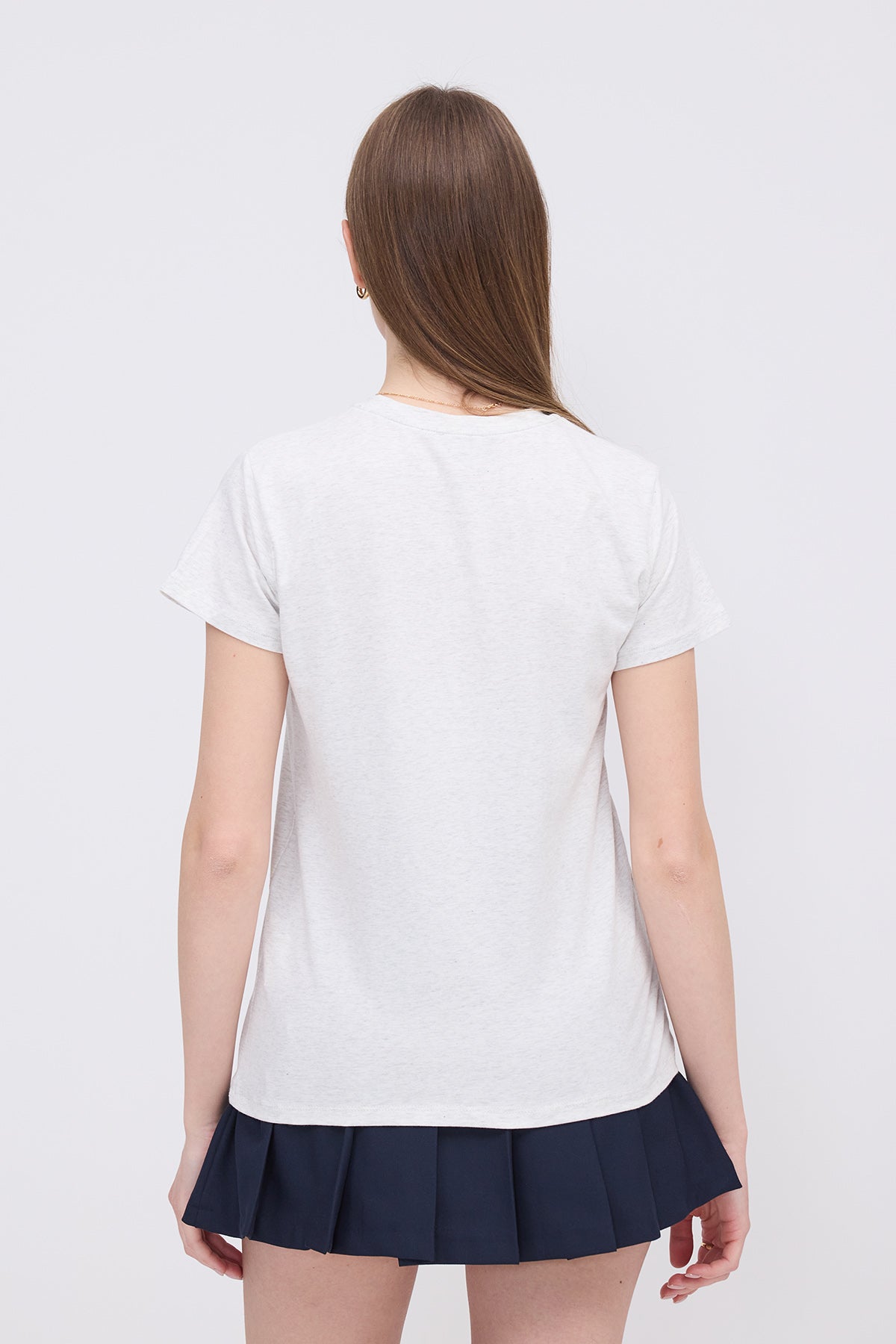 Snow-Melange_Ribbon-Embroidered-T-shirt-addax