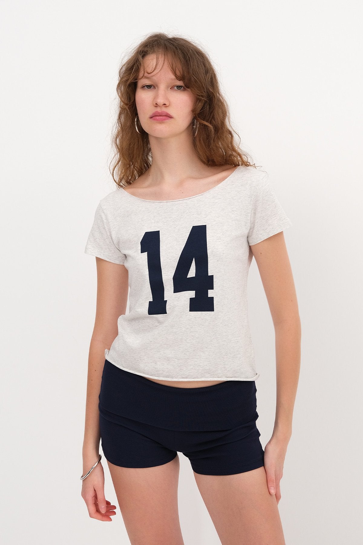 Snow-Melange_Boat-Neck-Printed-T-shirt-addax