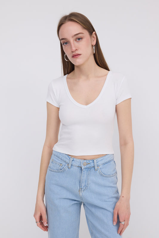 White_V-Neck-Crop-T-shirt-addax