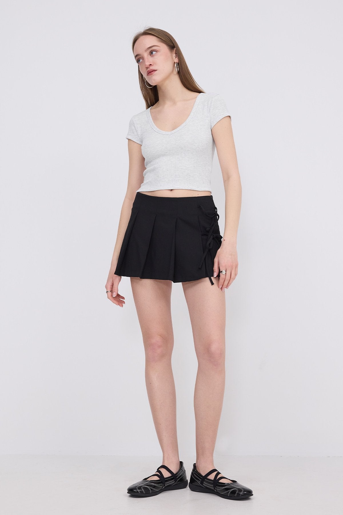 Snow-Melange_V-Neck-Crop-T-shirt-addax
