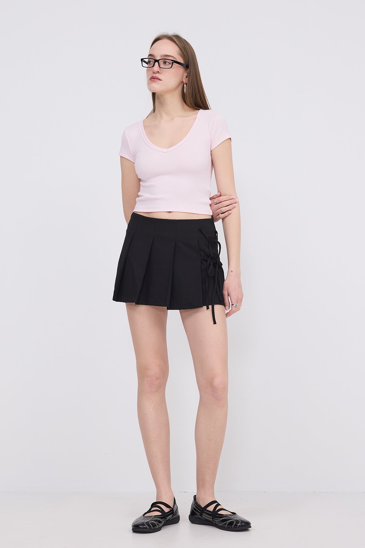 Lotus_V-Neck-Crop-T-shirt-addax