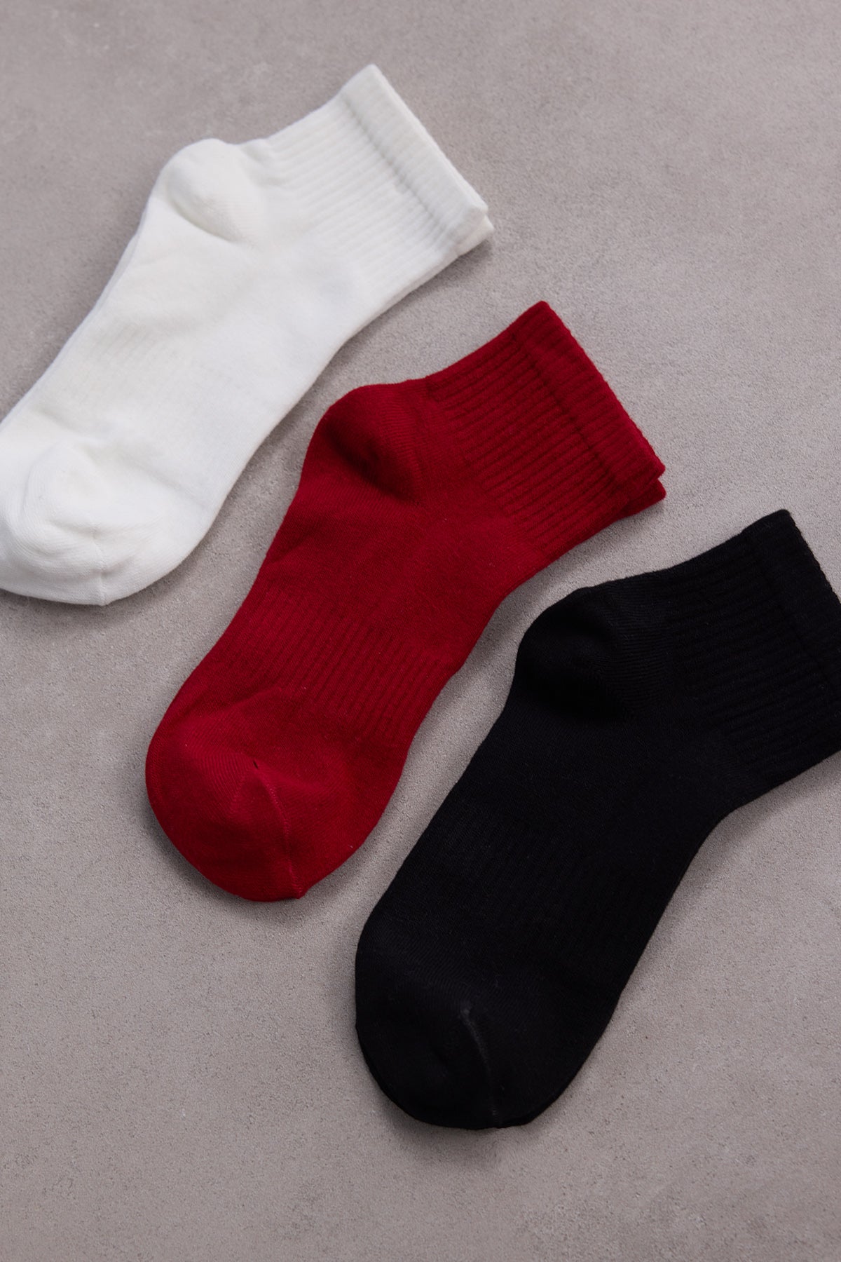 Ecru---Burgundy_Socks-3-Pack-addax