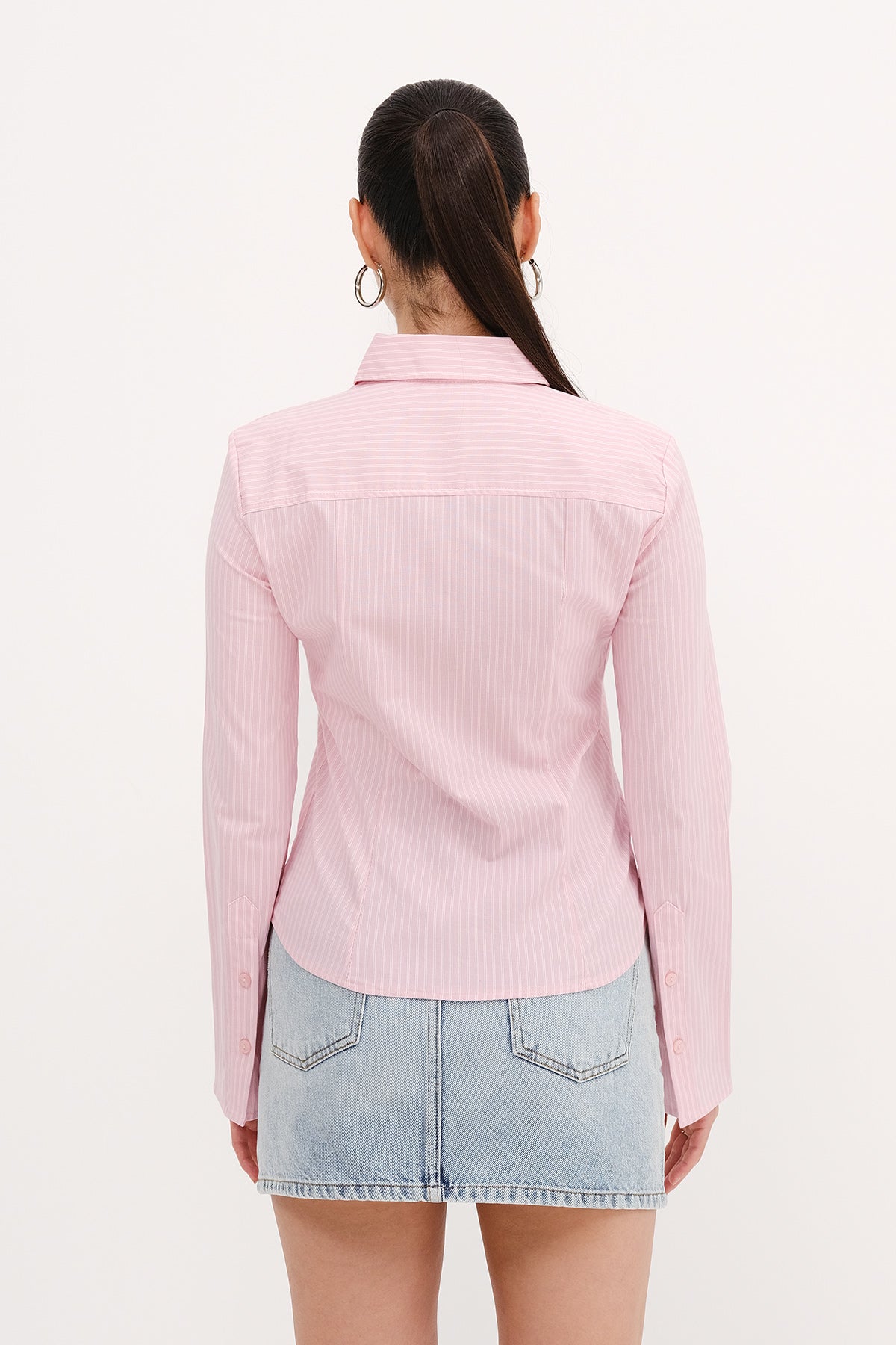 Lotus_Buttoned-Striped-Shirt-addax