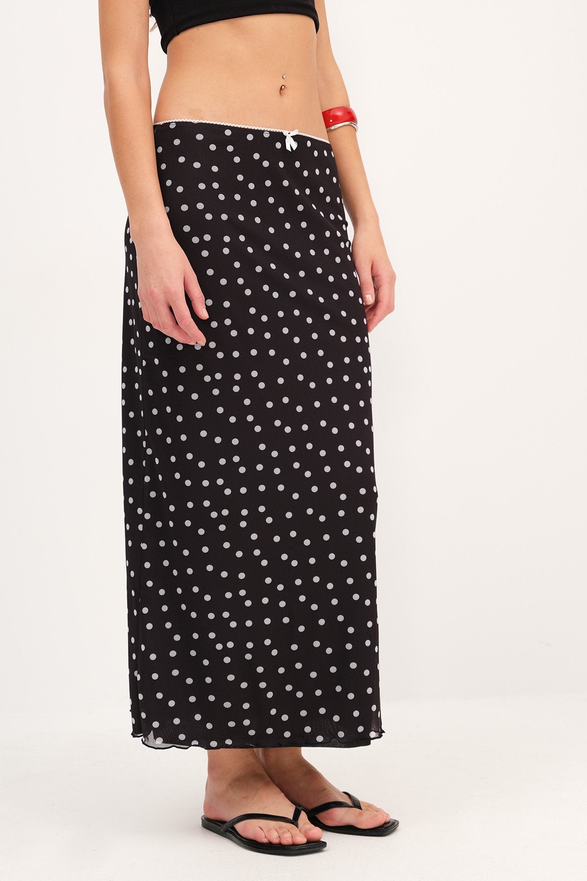 Black_Floral-Patterned-Lined-Midi-Skirt-addax