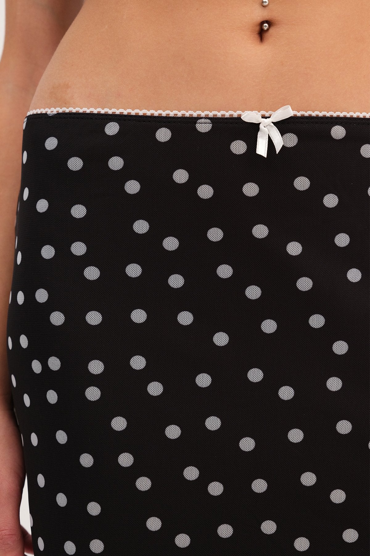 Black_Floral-Patterned-Lined-Midi-Skirt-addax