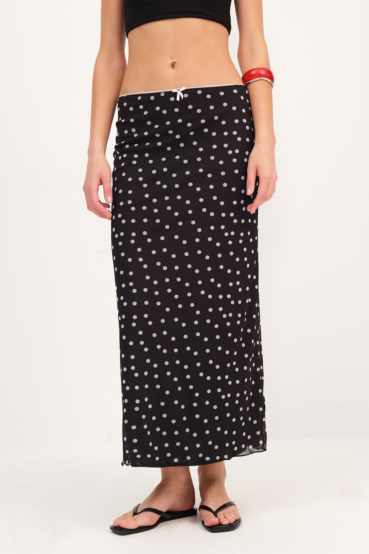 Black_Floral-Patterned-Lined-Midi-Skirt-addax