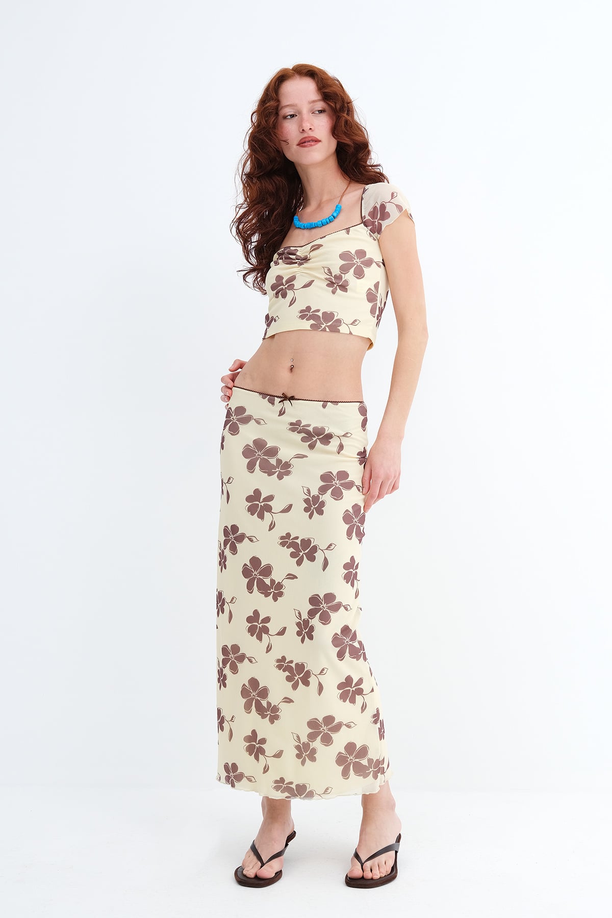 Soft-Yellow_Floral-Patterned-Lined-Midi-Skirt-addax