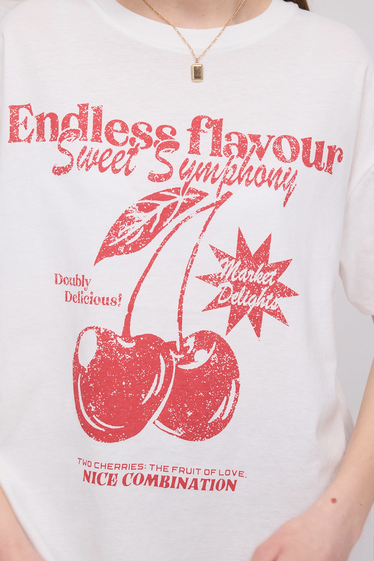 Ecru_Cherry-Look-T-shirt-addax