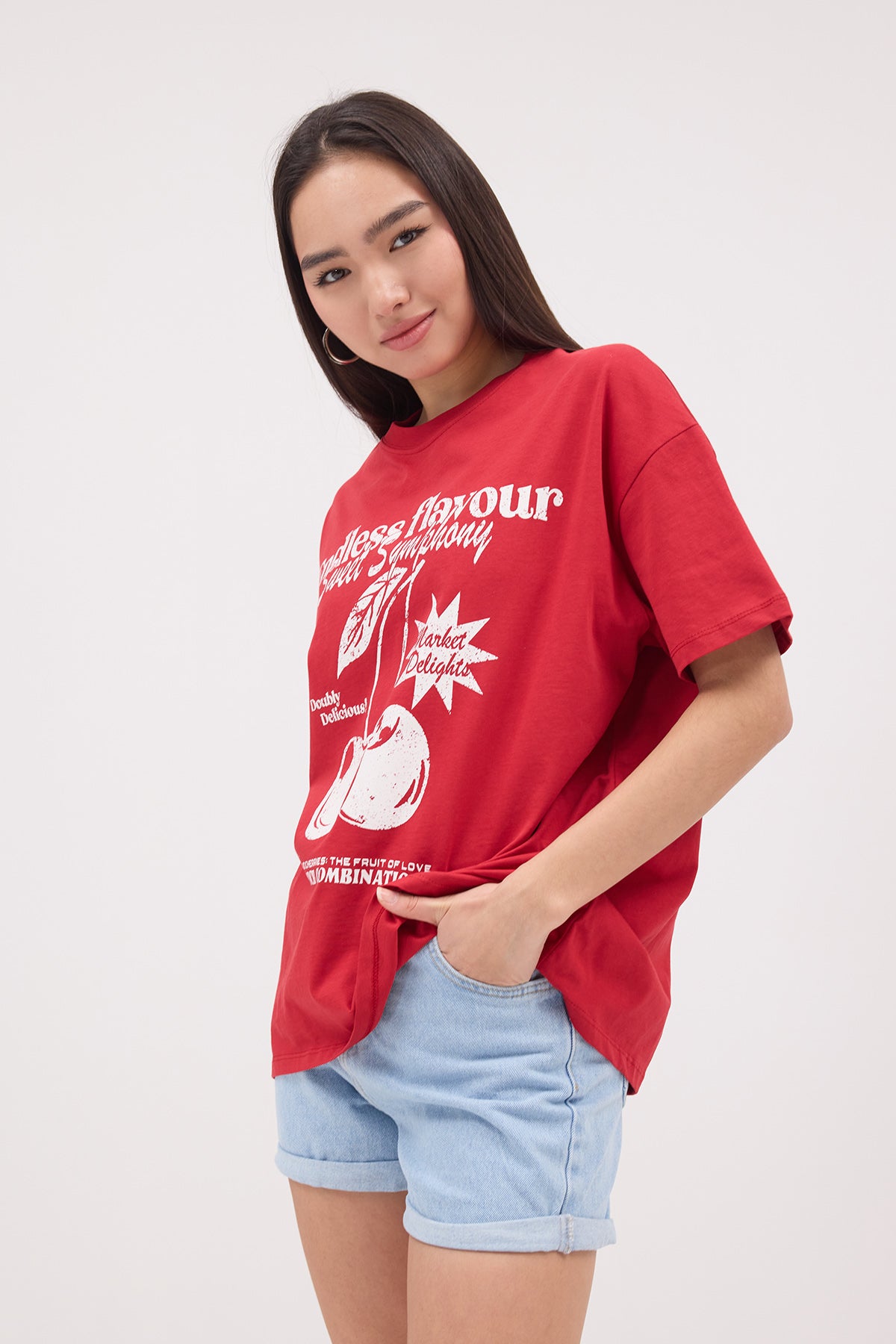 Bright-Red_Cherry-Look-T-shirt-addax