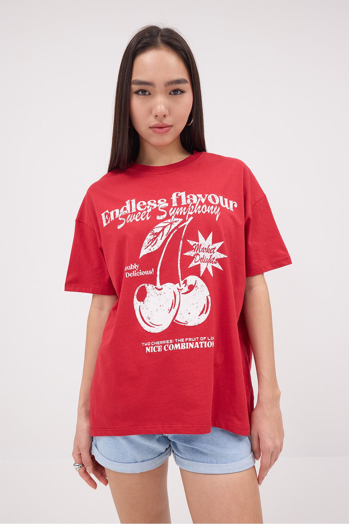 Bright-Red_Cherry-Look-T-shirt-addax