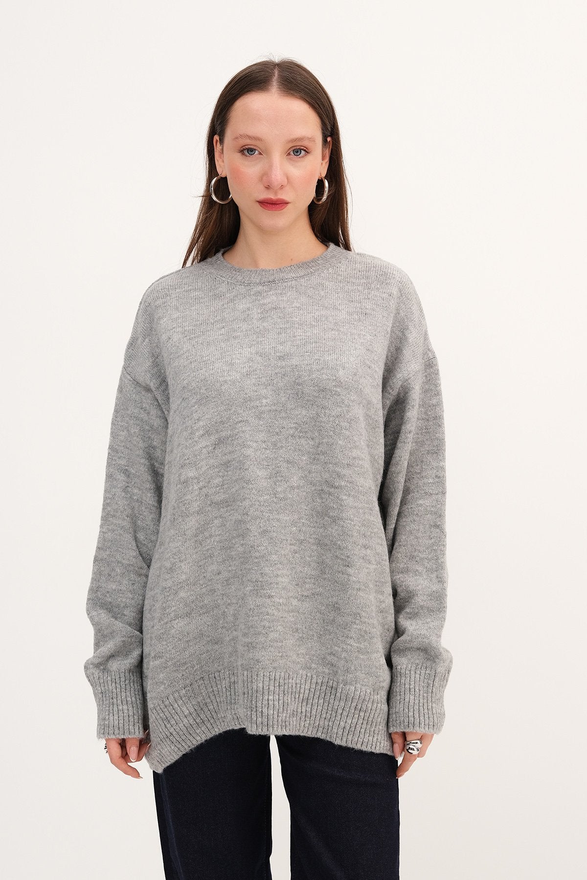 Grey_Crew-Neck-Basic-Knitwear-Sweater-addax